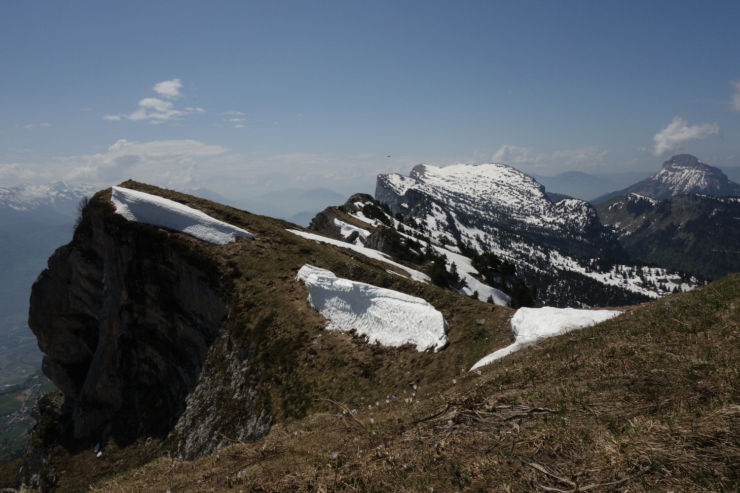 Dent de Crolles et Dôme de Bellefont depuis Perquelin