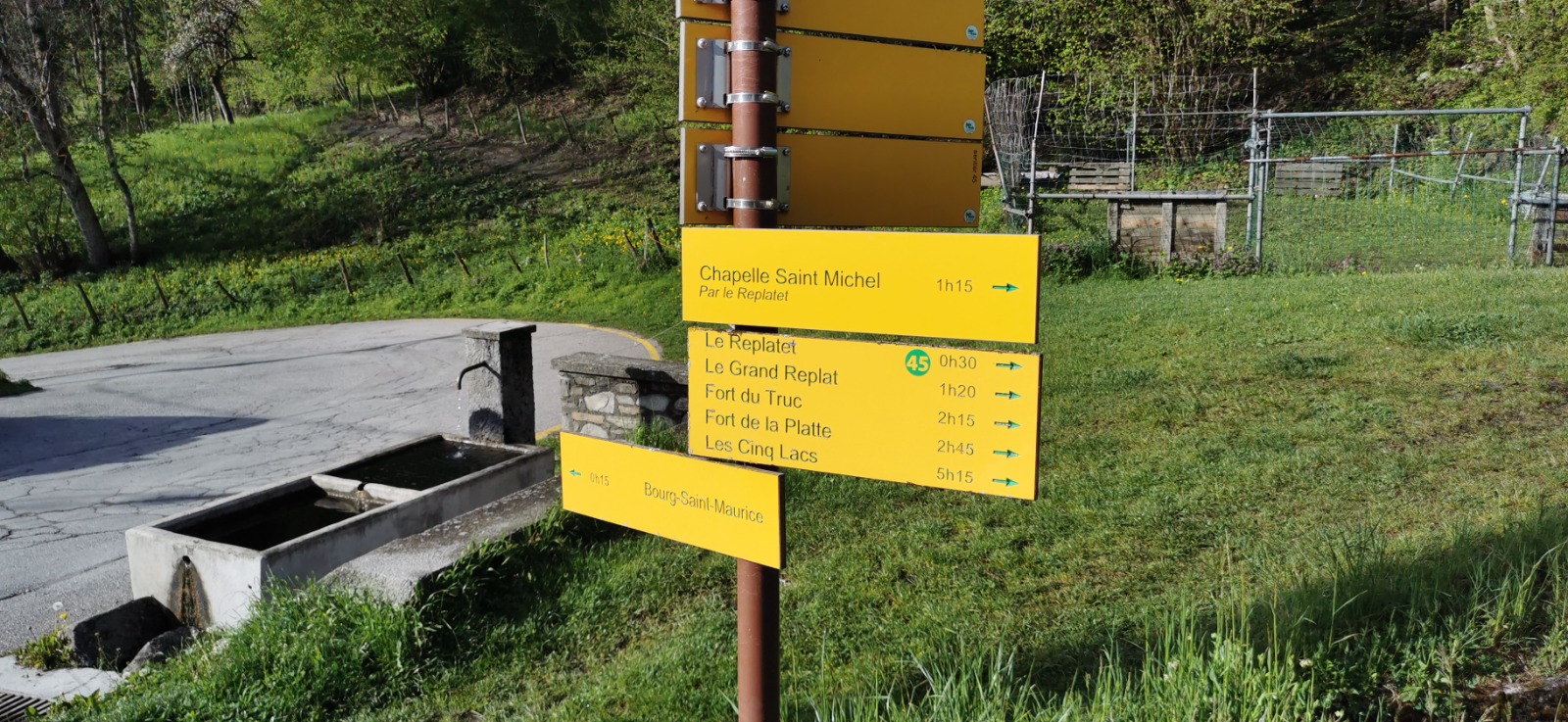 DÃ©part du chemin Ã  BSM