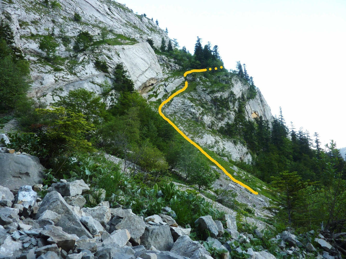 DÃ©part vers la droite, du bas du pierrier