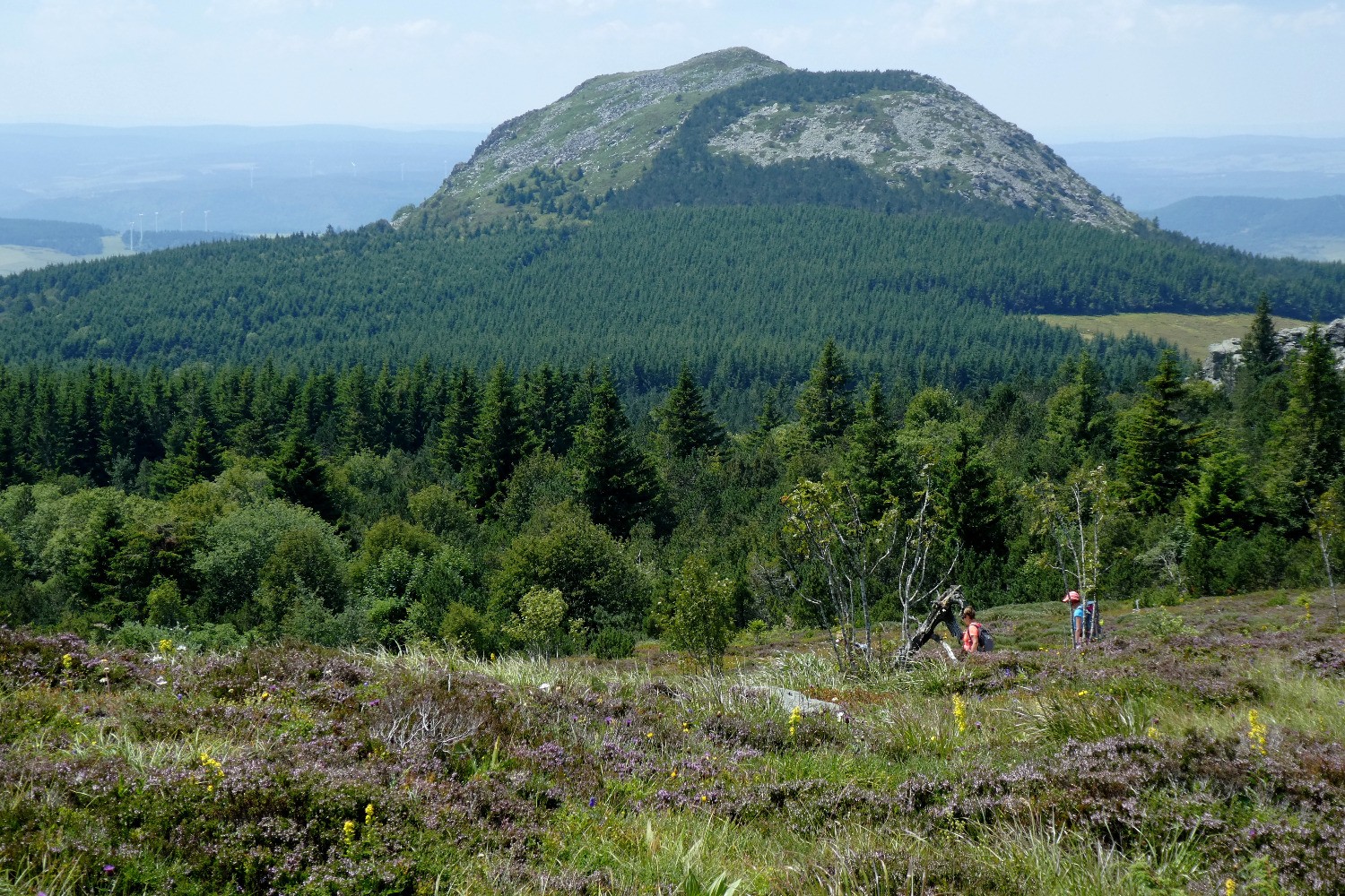 Descente de la LauziÃ¨re vers le Montfol (au fond)