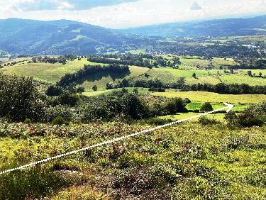 Descente facile du sommet 698 ves le GR7 (photo du 17.9.)