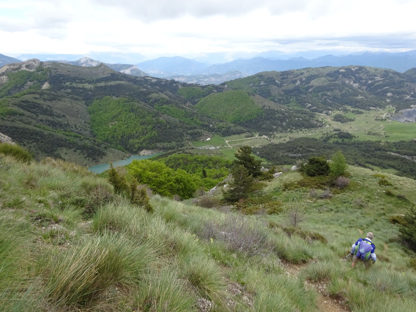 Descente vers le lac de Peyssier