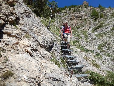 Descente vers le Val d&apos;Escreins