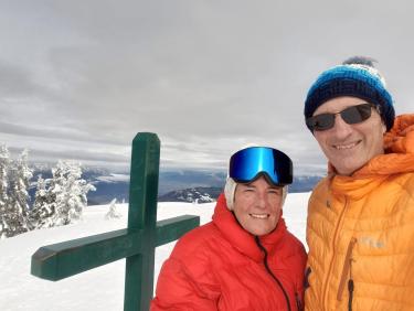 Deux rails de poudre