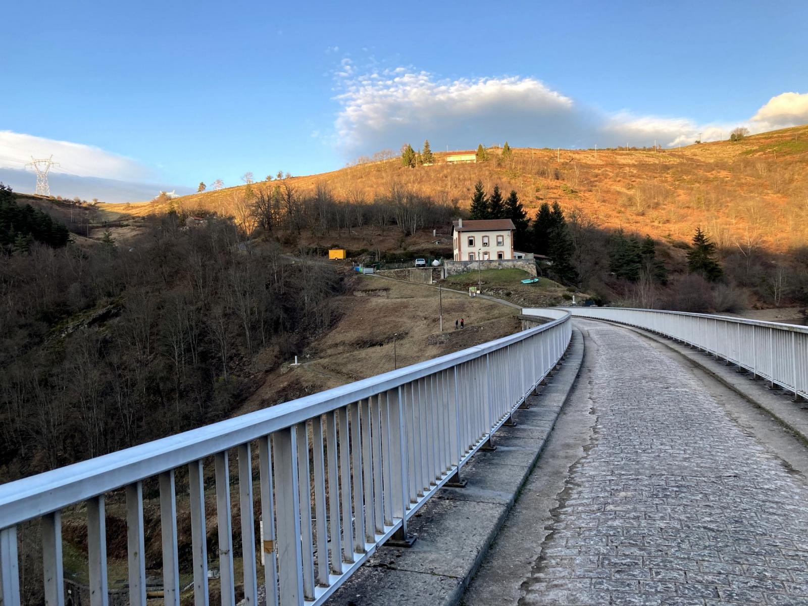 Digue du Cotatay et sa maison de garde