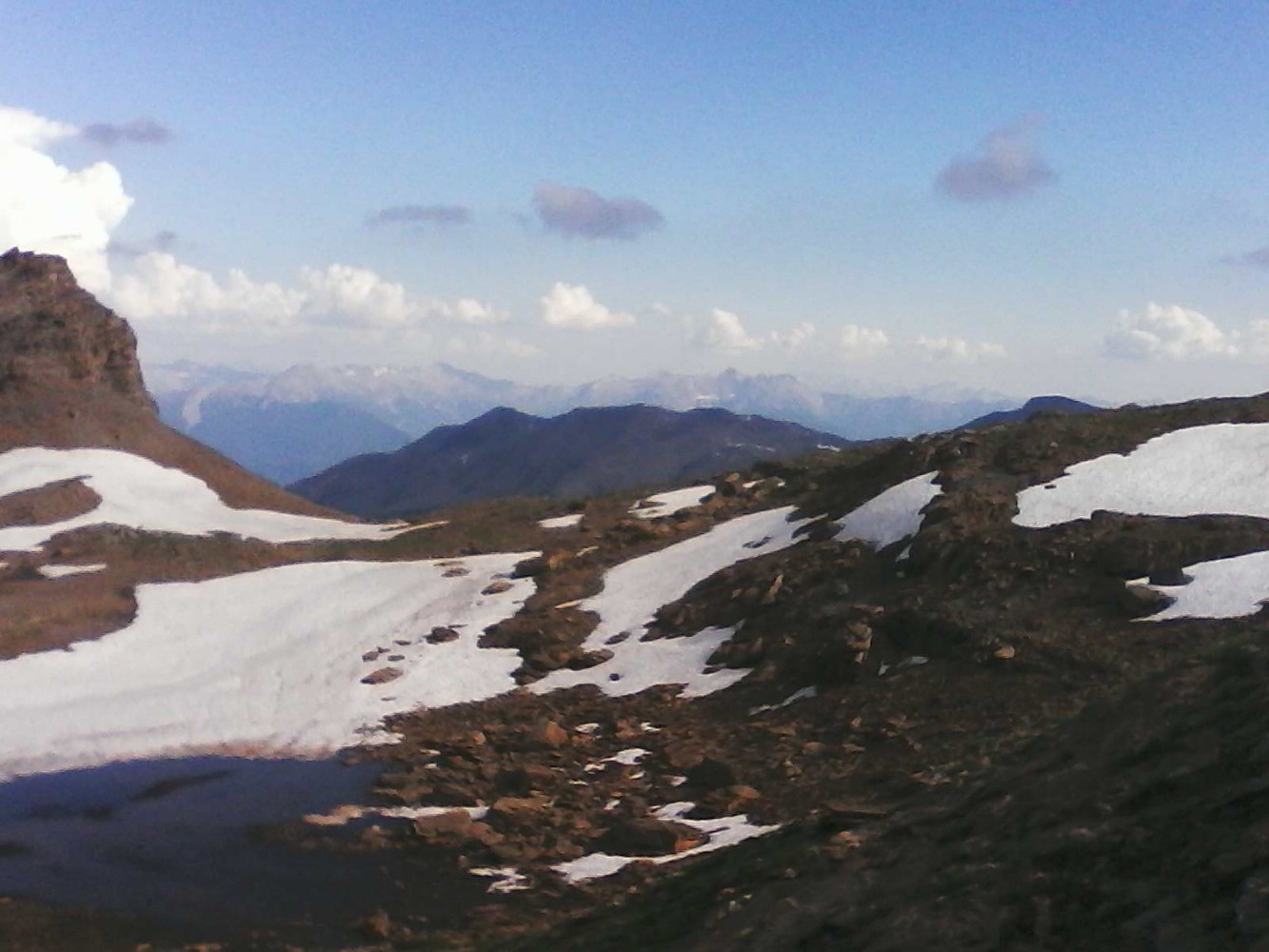 direction sud- petit lac temporaire sous la face est de vautisse