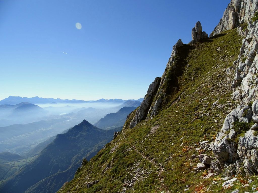 Vire des Rochers de l'Ours et son rocher caractÃ©ristique