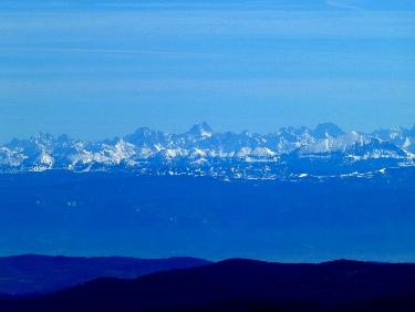 Du sommet, un bout du panorama des Alpes...