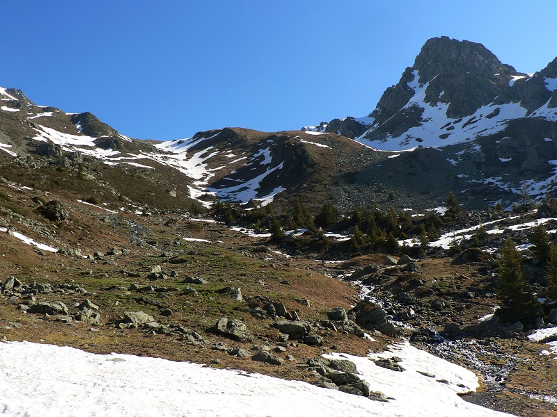 En allant aux Vénétiers