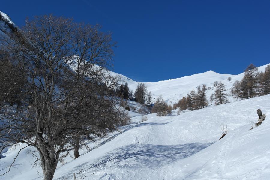 Entrée des Fonds avec l'objectif à droite.