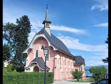 Église rose 