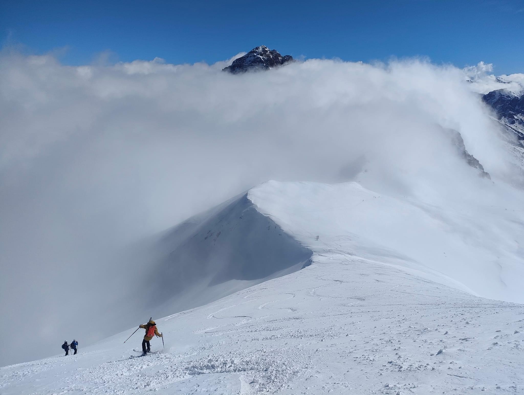 Entre ciel et nuages