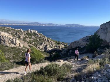 Et redescente sur la calanque de Jonquier