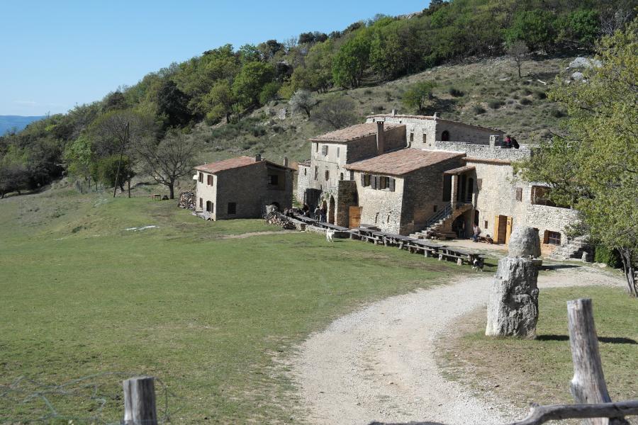 Ferme bergerie ...