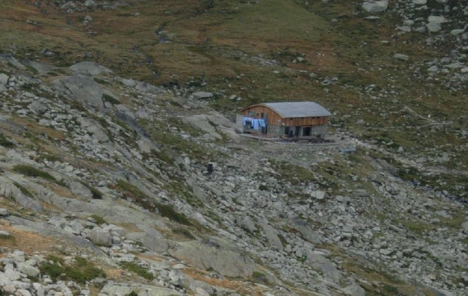 Arrivée au refuge depuis la Masse