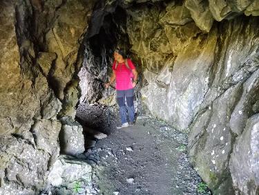 F46EE9A7-18F2-411A-A76D-2C1066B9D1F7.