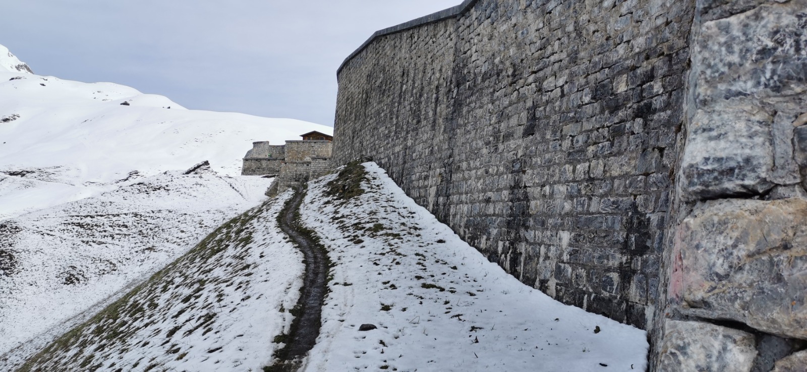 Fort 2000
