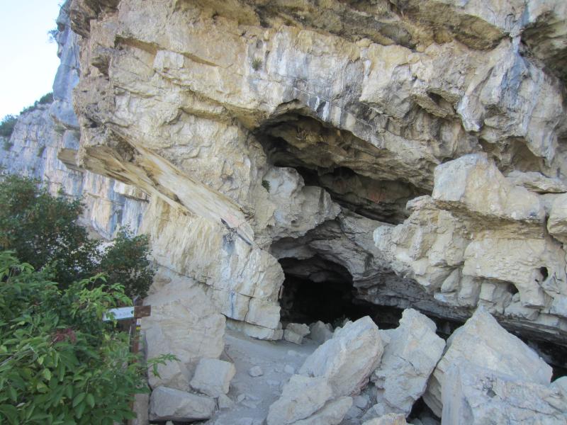 Grotte de Mandrin