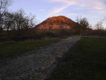 Huche Pointue depuis le chemin vers la Huche Plate