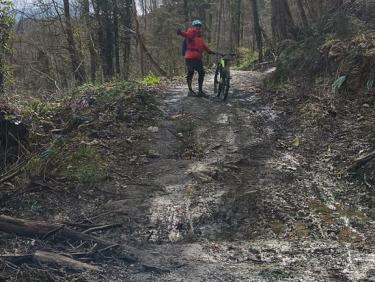 Pluie,vent, boue, gamelle