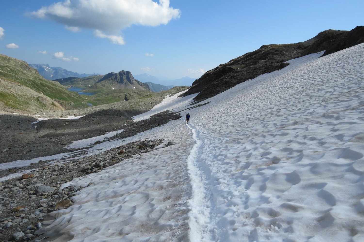 NÃ©vÃ© tardif pour atteindre le pied du glacier