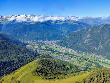 Immense est le monde ! 