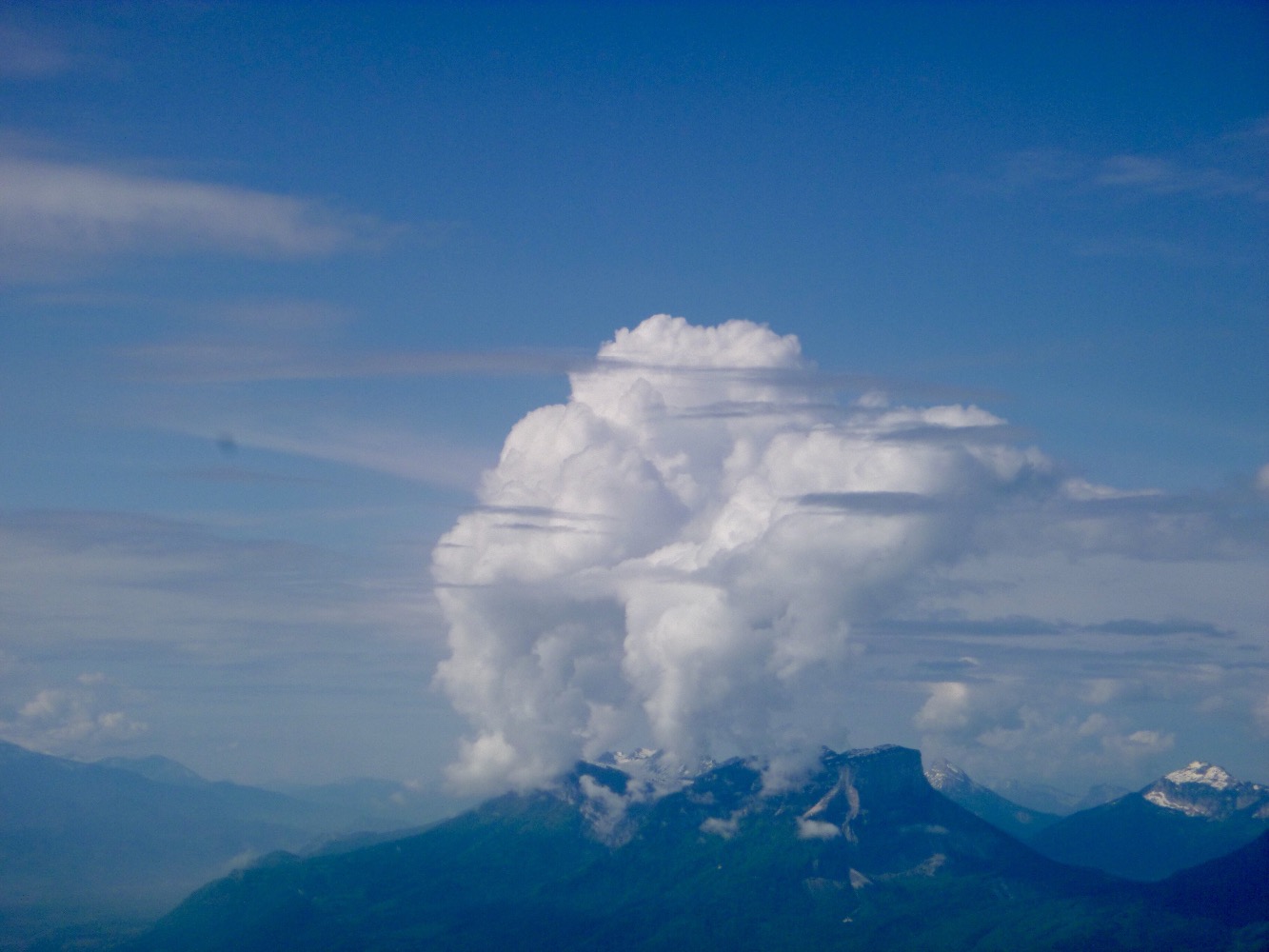 Premiers cumulus sur la Chartreuse