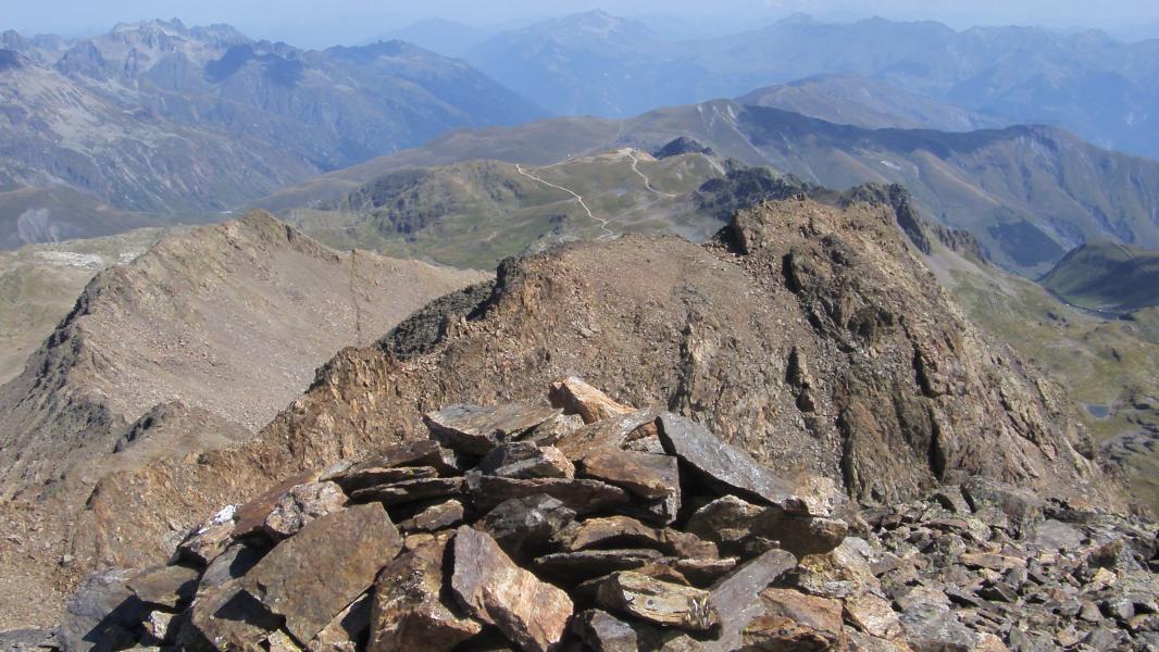 L'Aiguille Noire et l'Aiguille de Laisse