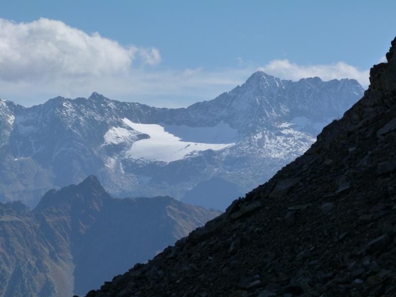 L'Etendard et le Glacier de Barbaratte