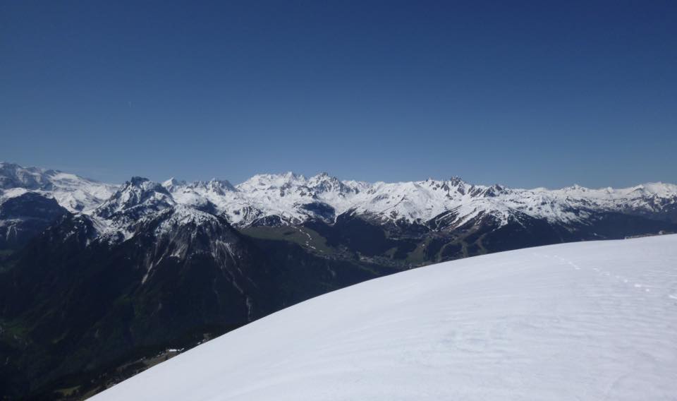 L'aire d'envol est tout en neige