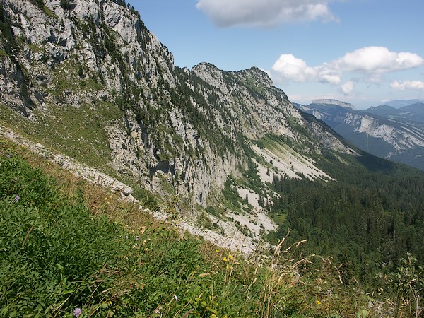 L'arête vue du col des Aures