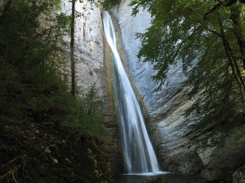 La cascade supérieure de Glésy.