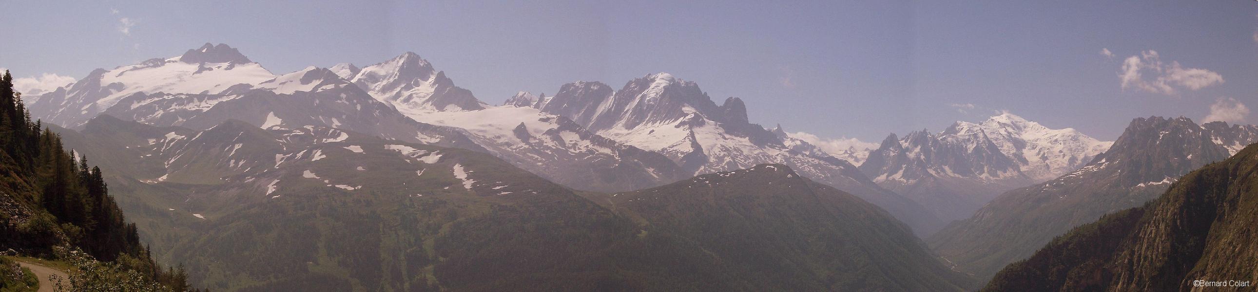 La chaîne du Mont Blanc