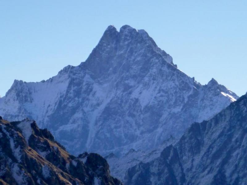 La puissante et vertigineuse face nord de l'Olan