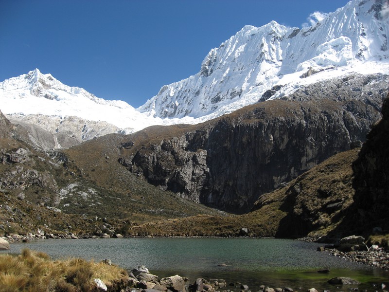 Lac à mi-chemin entre le départ et le lac 69