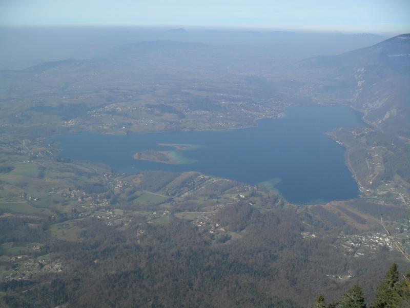 Lac d'Aiguebelette en hiver
