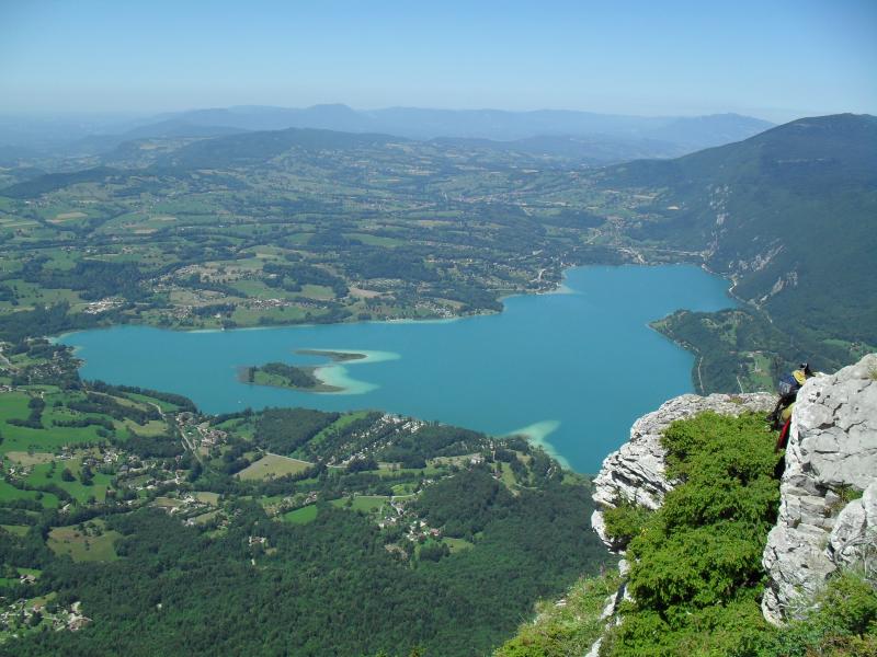 Lac d'Aiguebelette vu du Mt Grêle