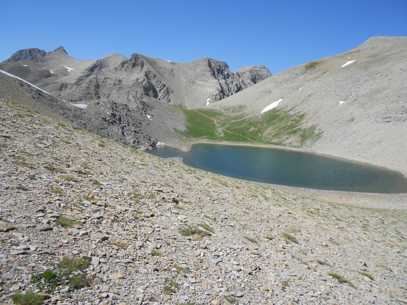 Lac Garrets = Apple Lake
