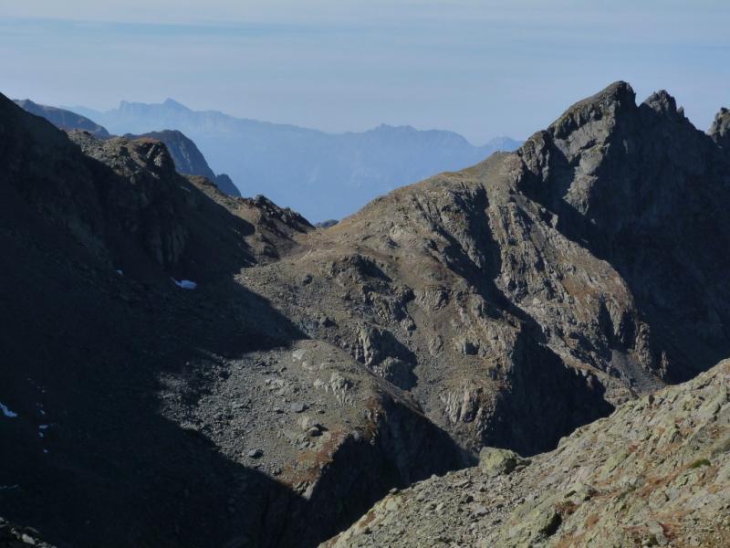 Le Col de la mine de fer vu de la brèche