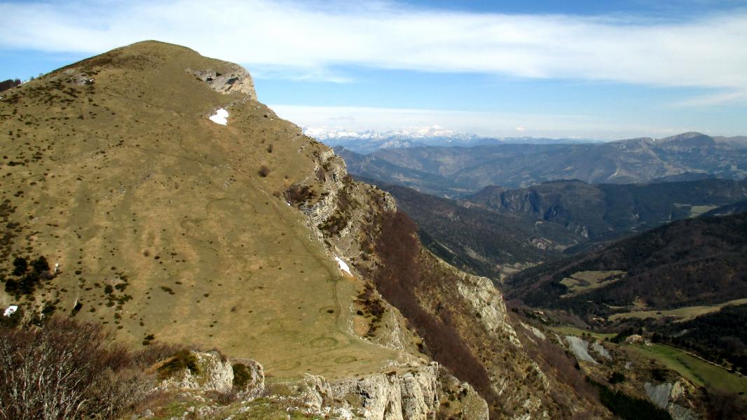Le Veyou (versant sud) vu de Roche Rousse.
