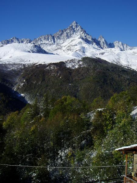 Le Viso depuis Ostana