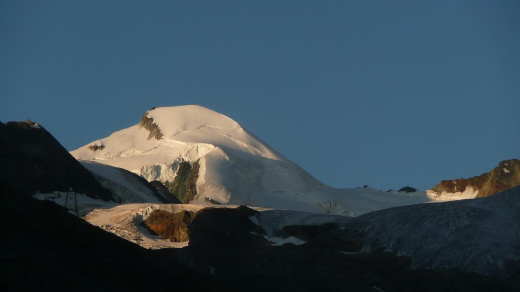 Le sommet de l'Alalinhorn