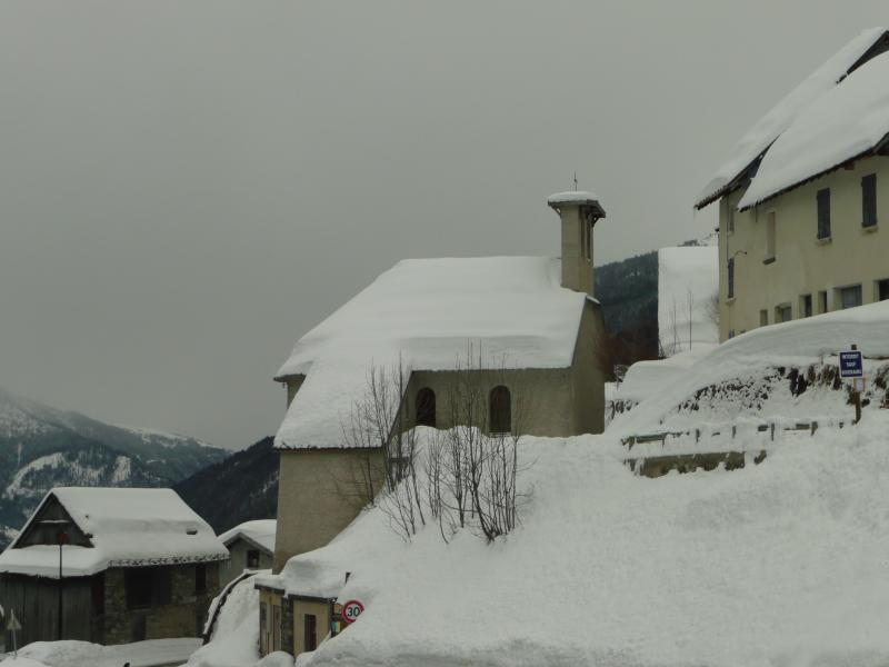 Le temps se gâte derrière la chapelle du Rivier