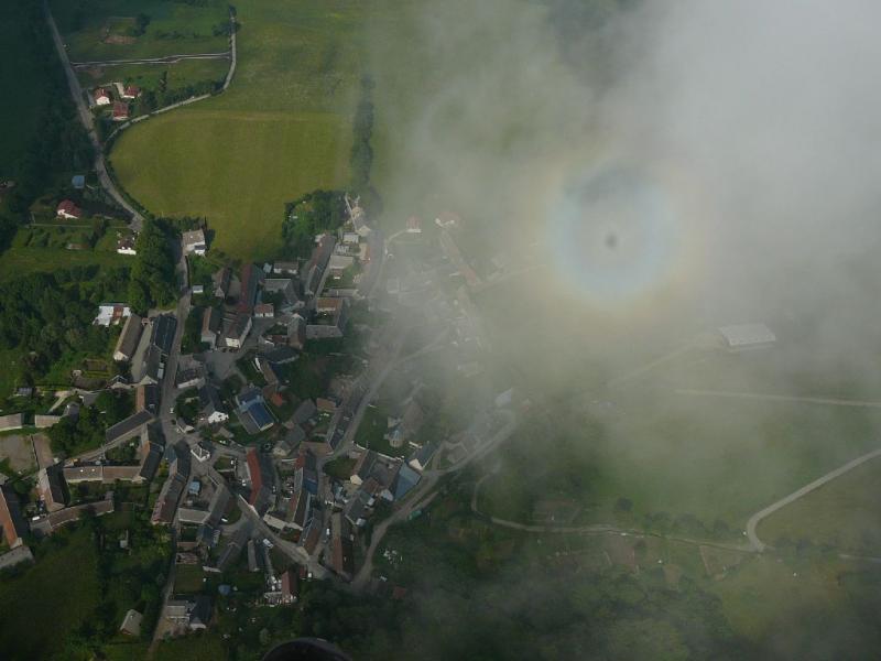 Le village et le spectre...