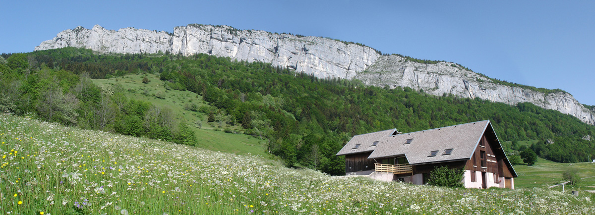 Les falaises de l'Outheran