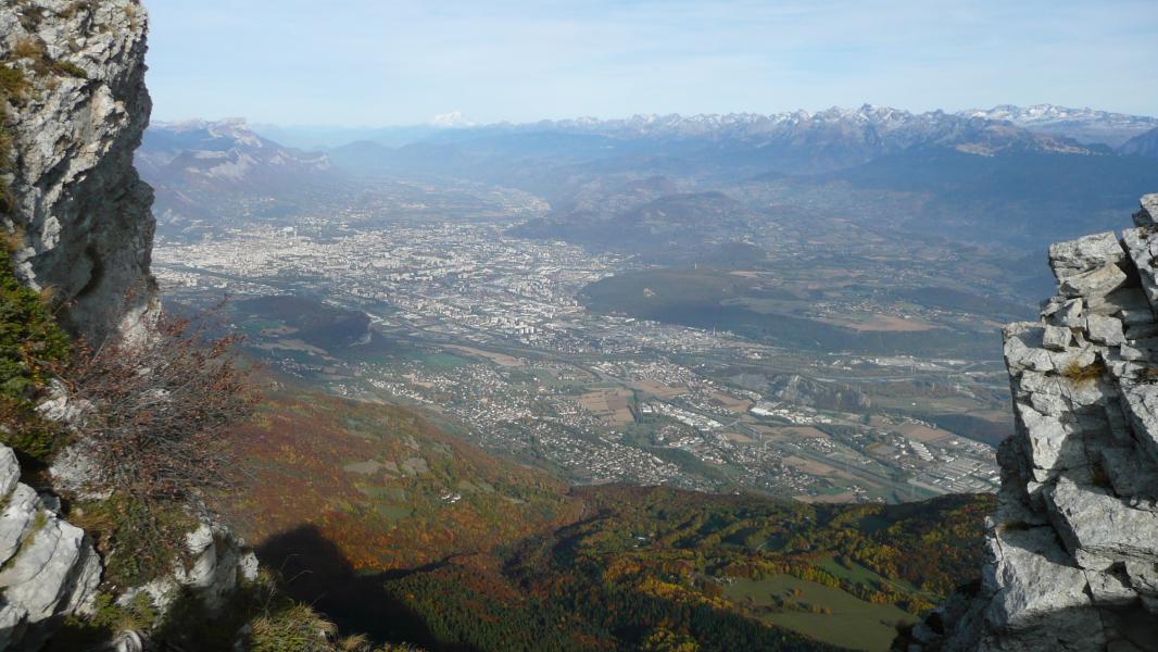 Lucarne sur Grenoble