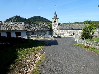 Eglise de Monedeyres dans le rÃ©tro