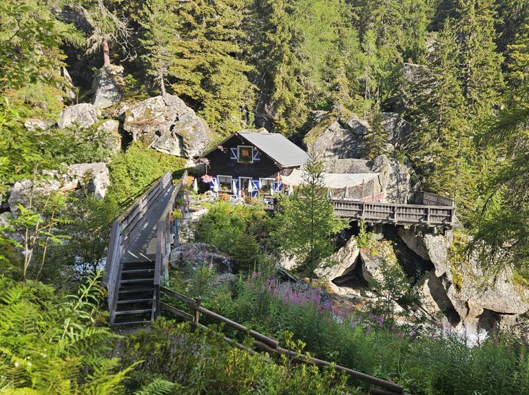 RUN 23: Loriaz depuis le vallon de Berard