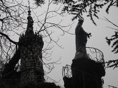 La vierge et l&apos;observatoire