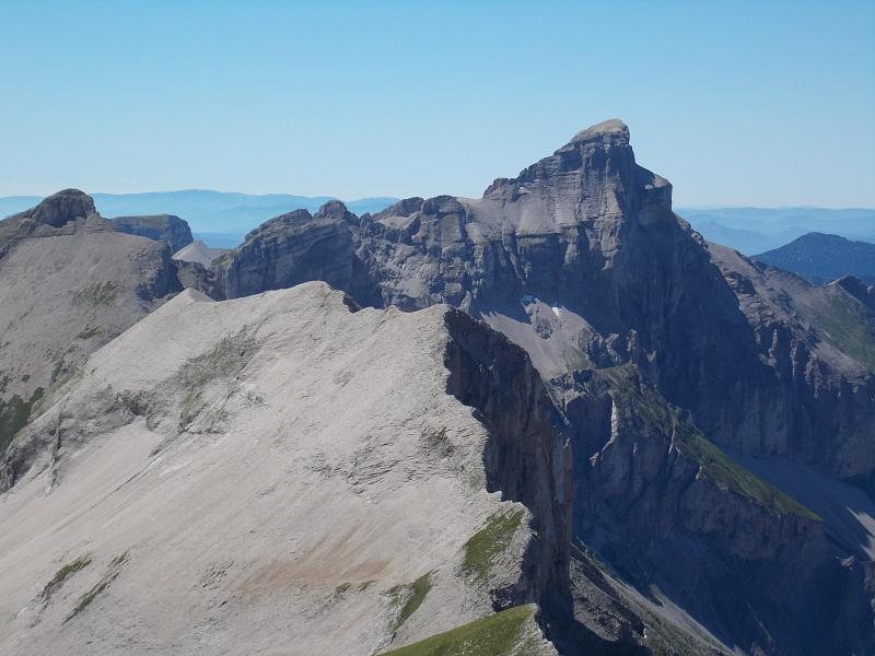 la crête du Rougnou en été